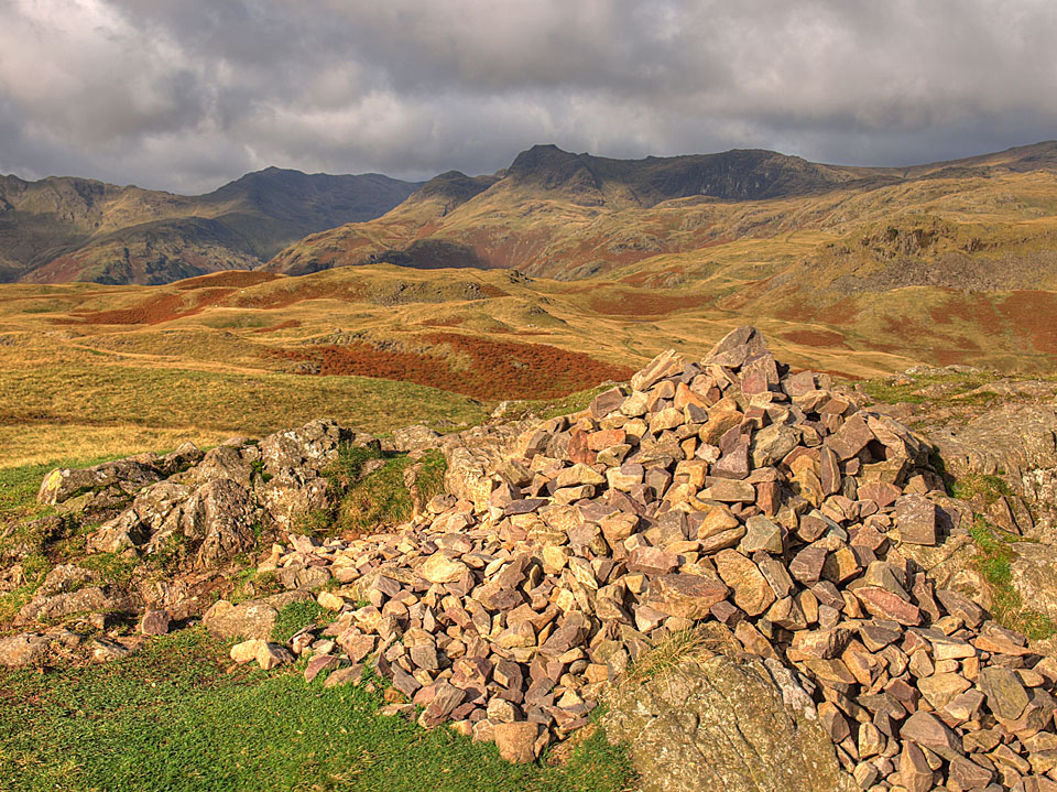 Bowfell and the Langdale Pikes from the summit of Silver How