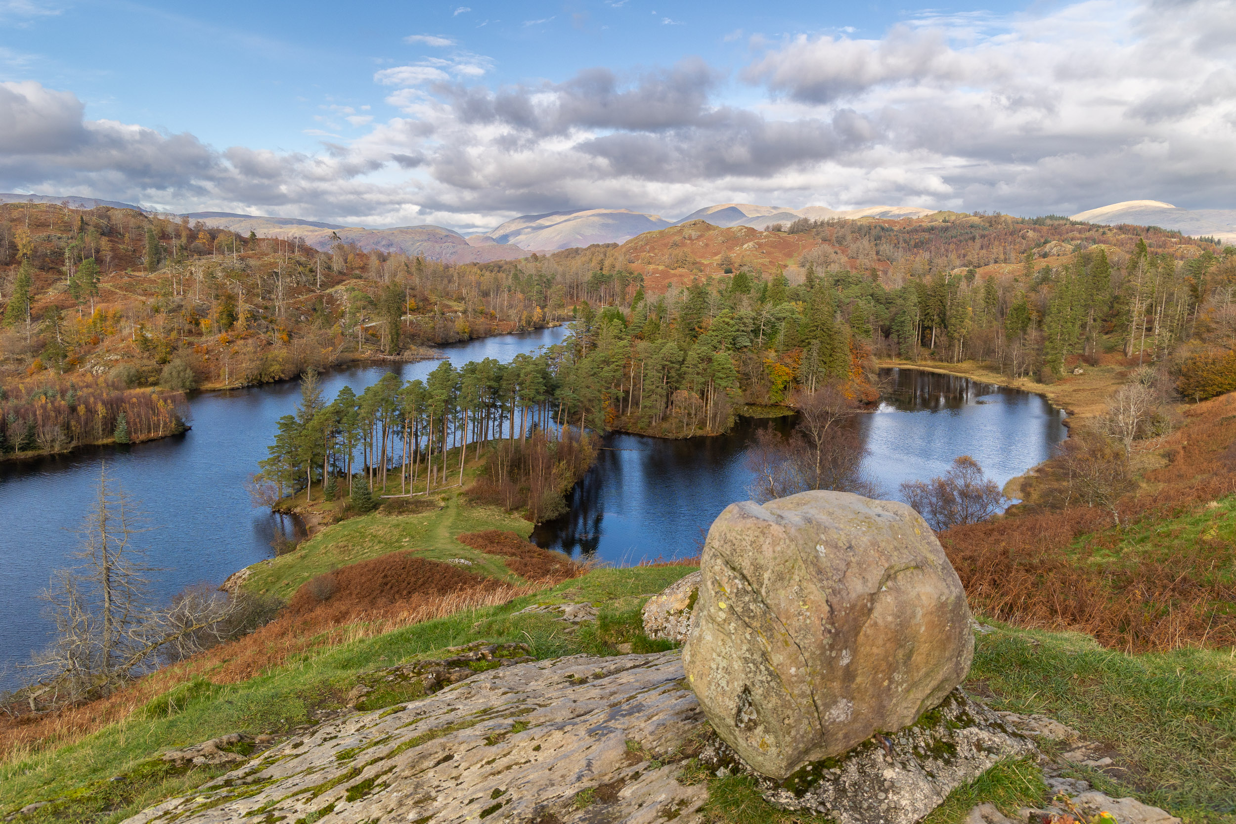 Tarn Hows & The Scott Memorial